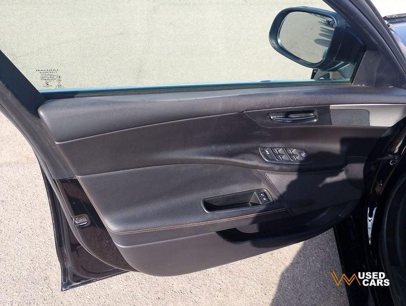 Jaguar XE 2.0D 180PS PORTFOLIO AUTO