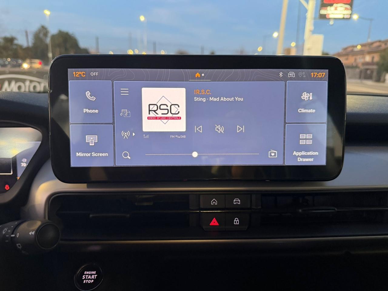 Jeep Avenger 1.2 Turbo 110 CV MHEV Altitude