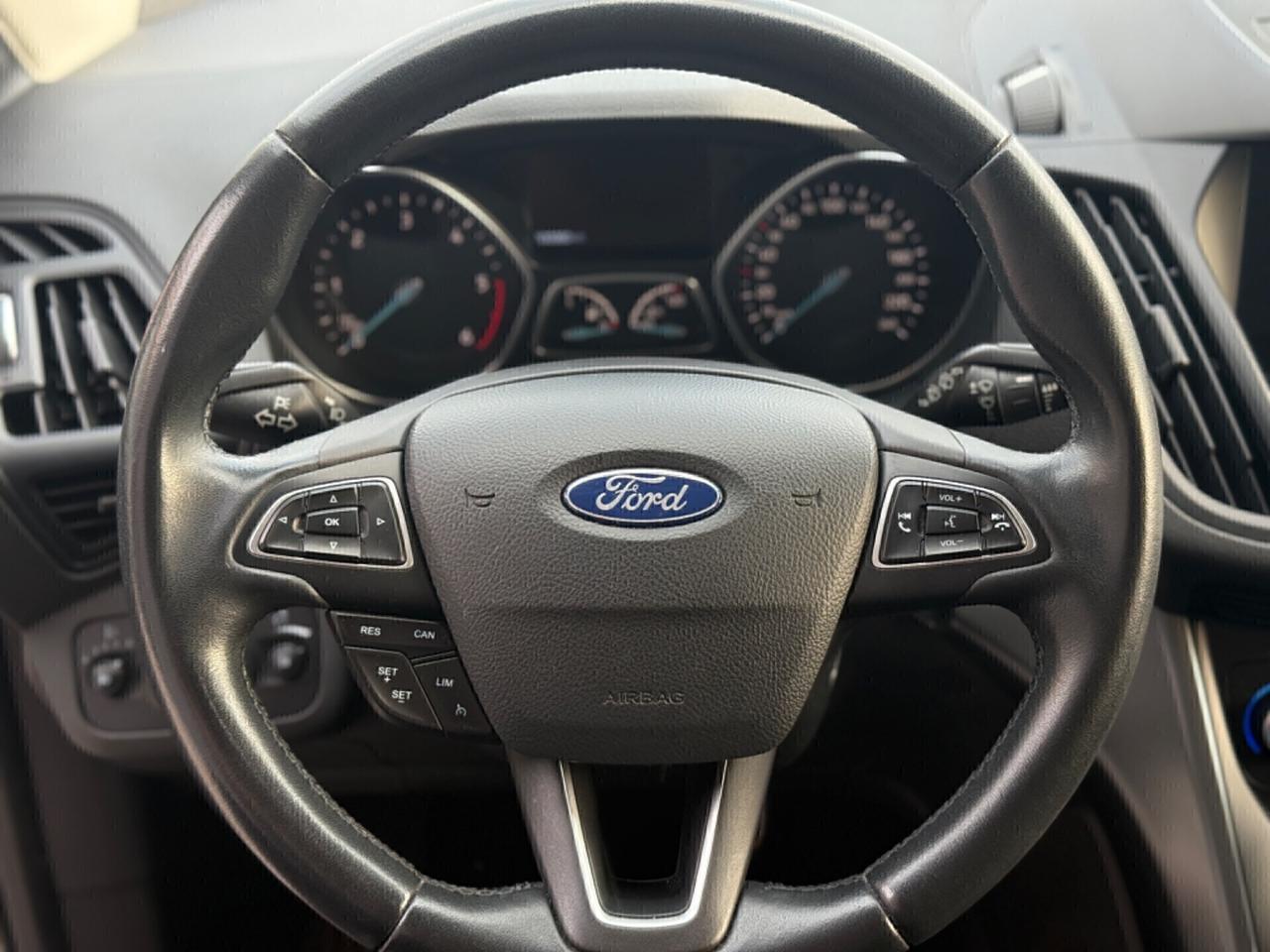 Ford Kuga 2.0 tdci AUTOMATICO!