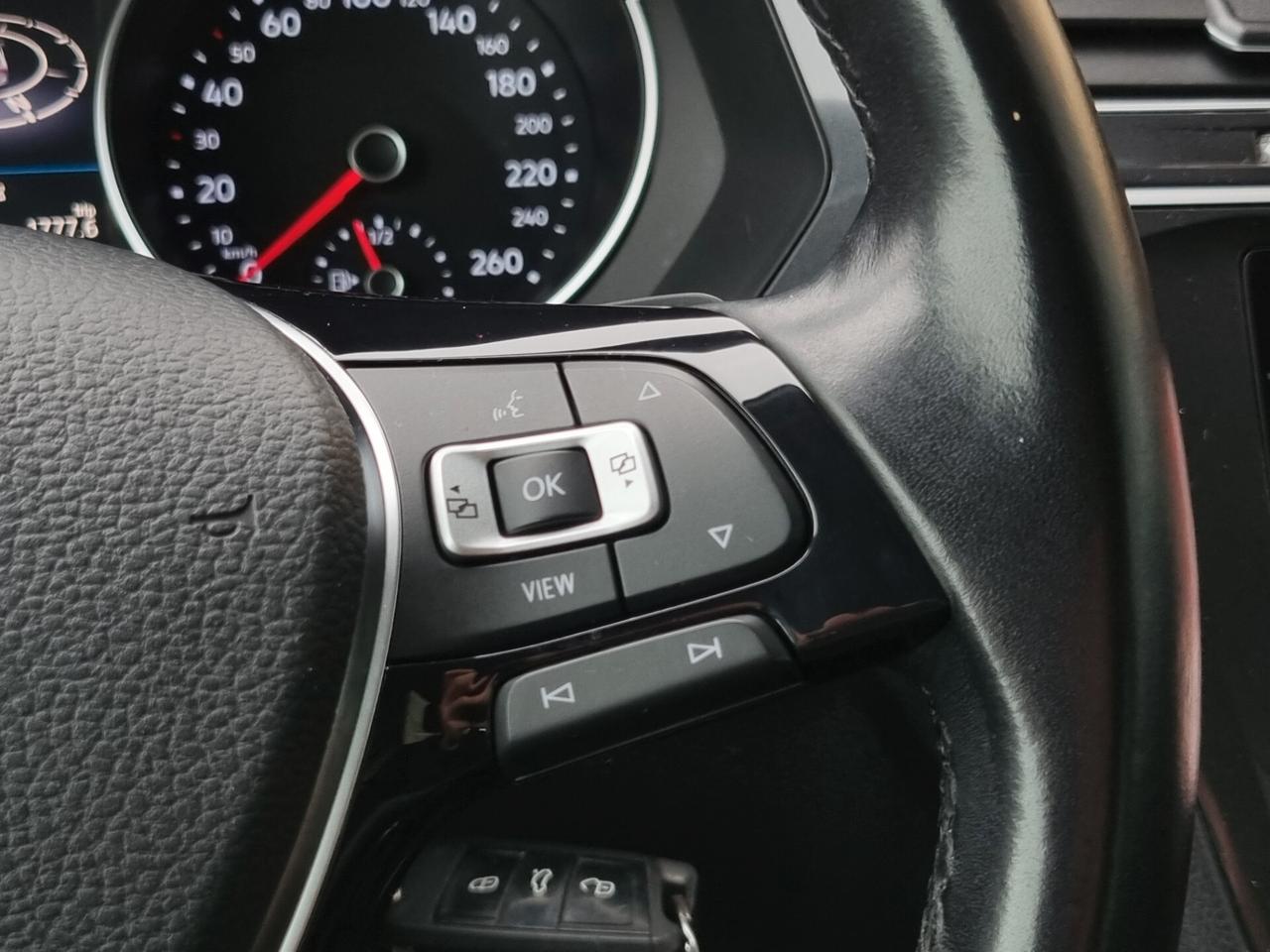 Volkswagen Tiguan 2.0 TDI SCR DSG Business BlueMotion Technology