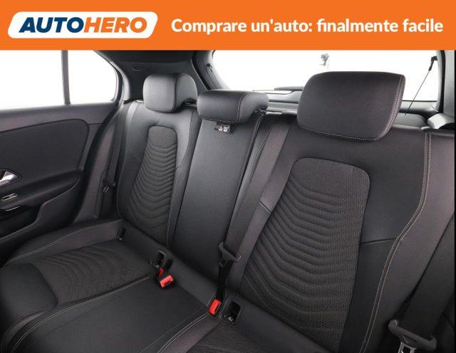 MERCEDES-BENZ A 180 Automatic Executive