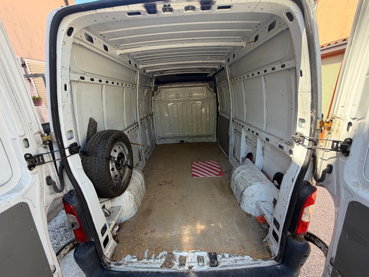 Renault master