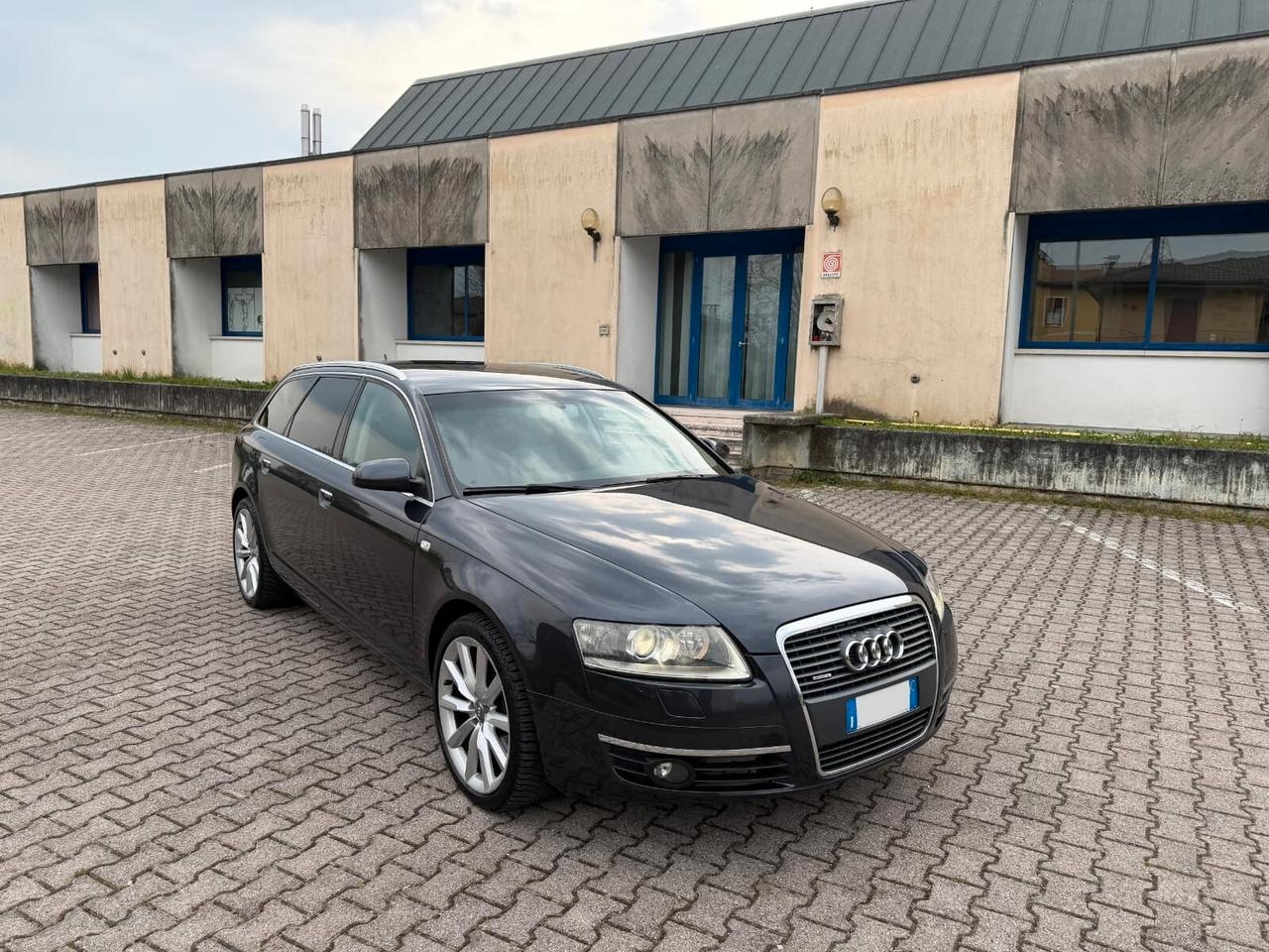 Audi A6 Avant 3.0 V6 TDI Quattro Full Optional