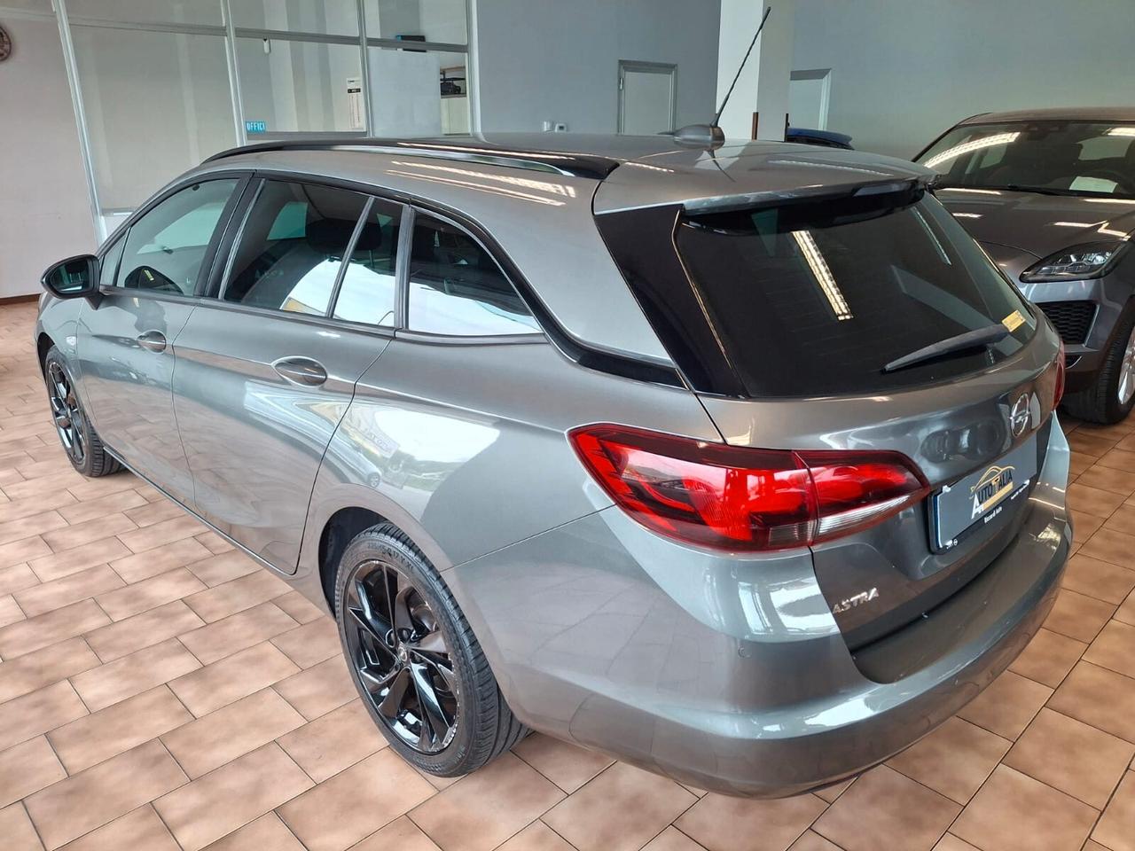 Opel Astra Sports Tourer 1.5 cdti Ultimate