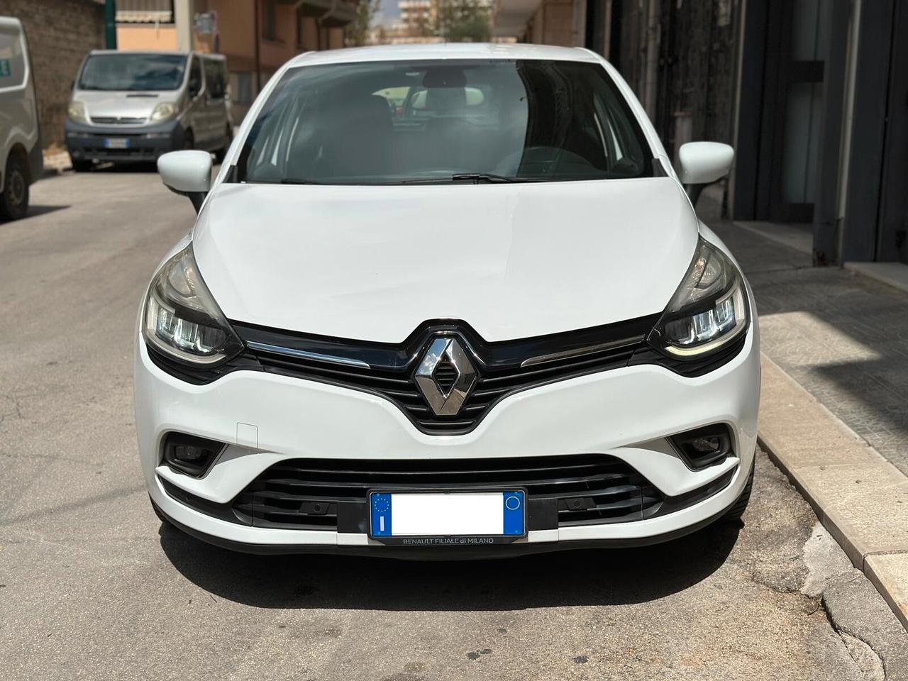 Renault Clio 1.5 90CV EDC Zen *FULL*