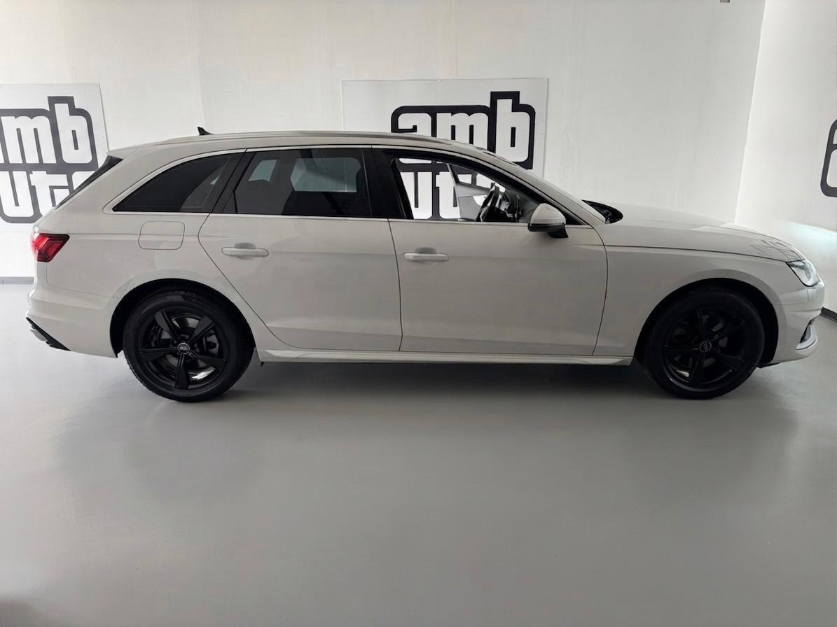 Audi A4 Avant 35 TDI 163 CV S tronic Business Advanced