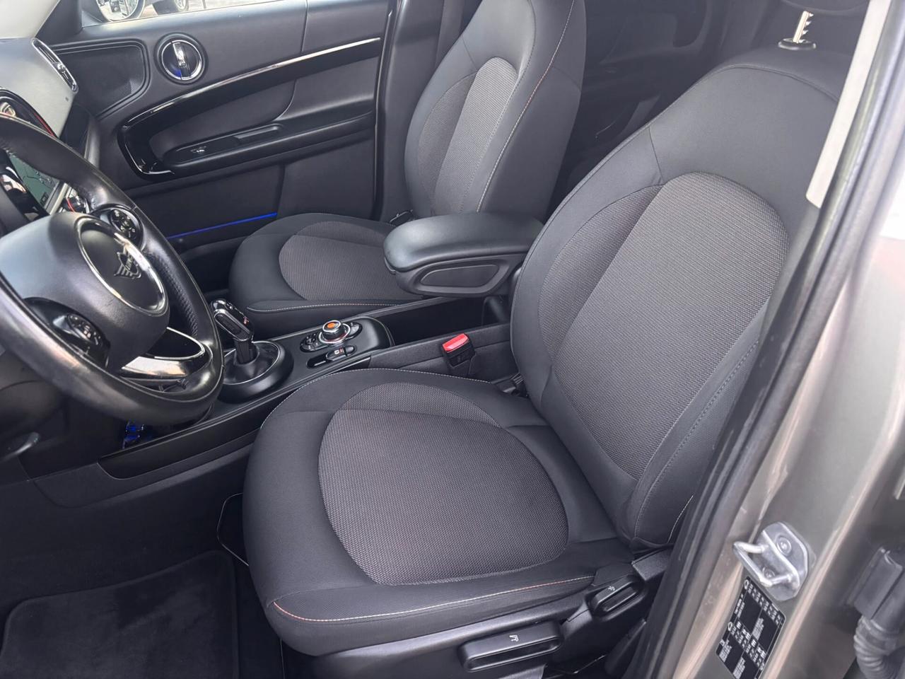 Mini Cooper D Countryman 2.0 Business Automatica