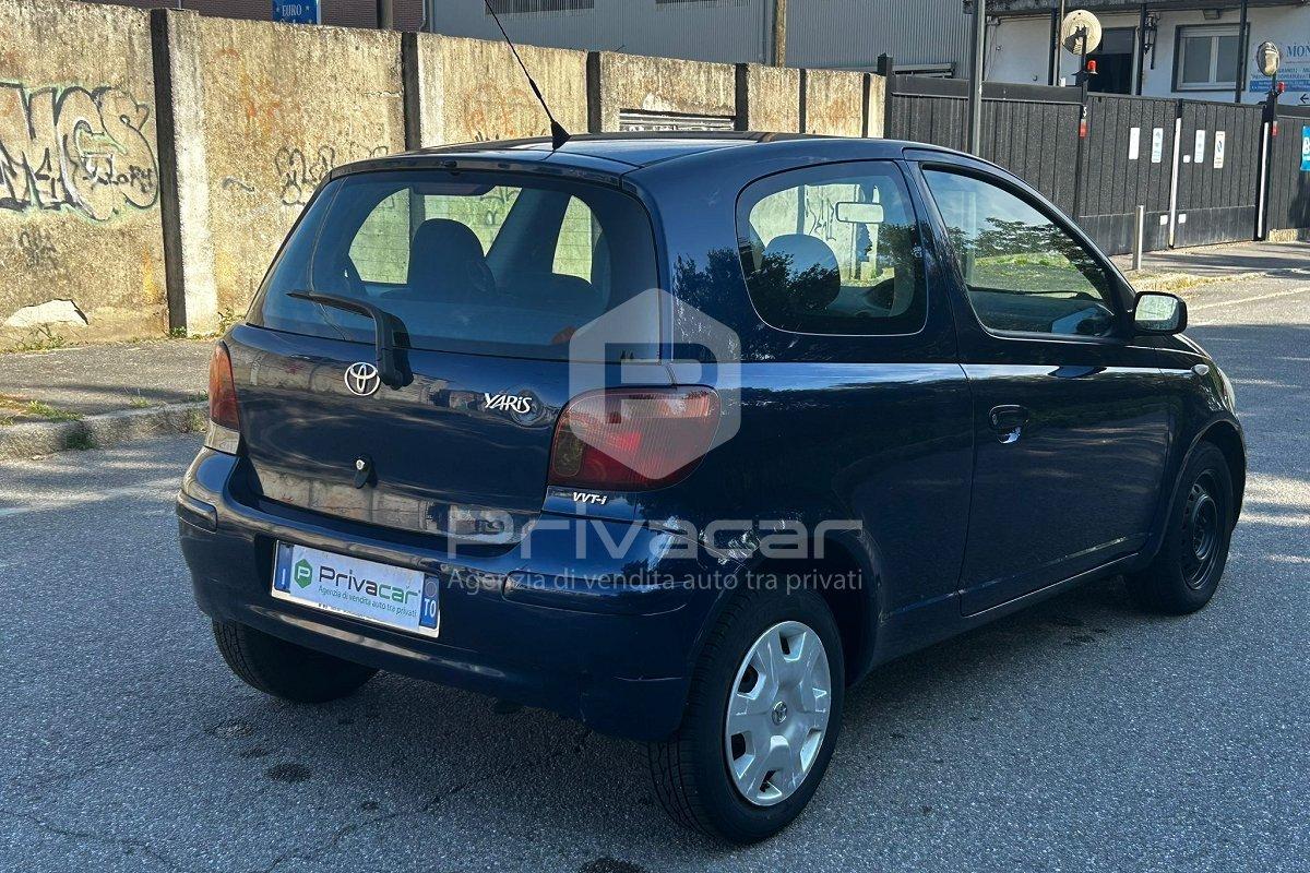 TOYOTA Yaris 1.0i 16V cat 3 porte