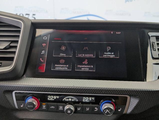 Audi A1 A1 Sportback 25 1.0 Tfsi IDENTITY BLACK