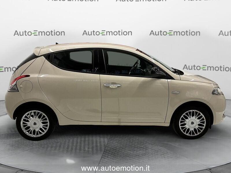 Lancia Ypsilon 1.2 69 CV 5 porte Gold