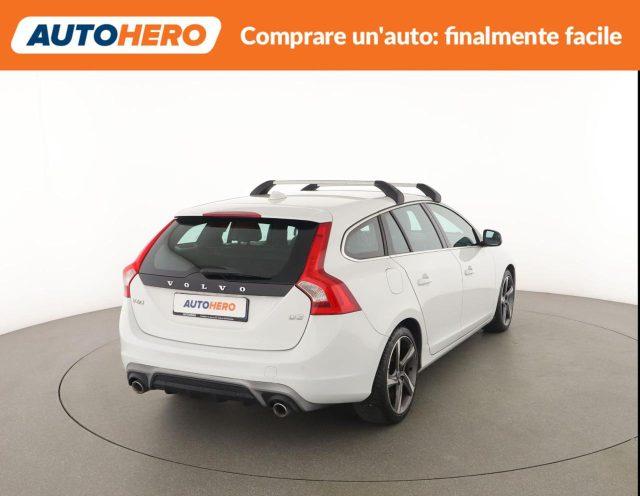 VOLVO V60 D3 Geartronic R-design Momentum