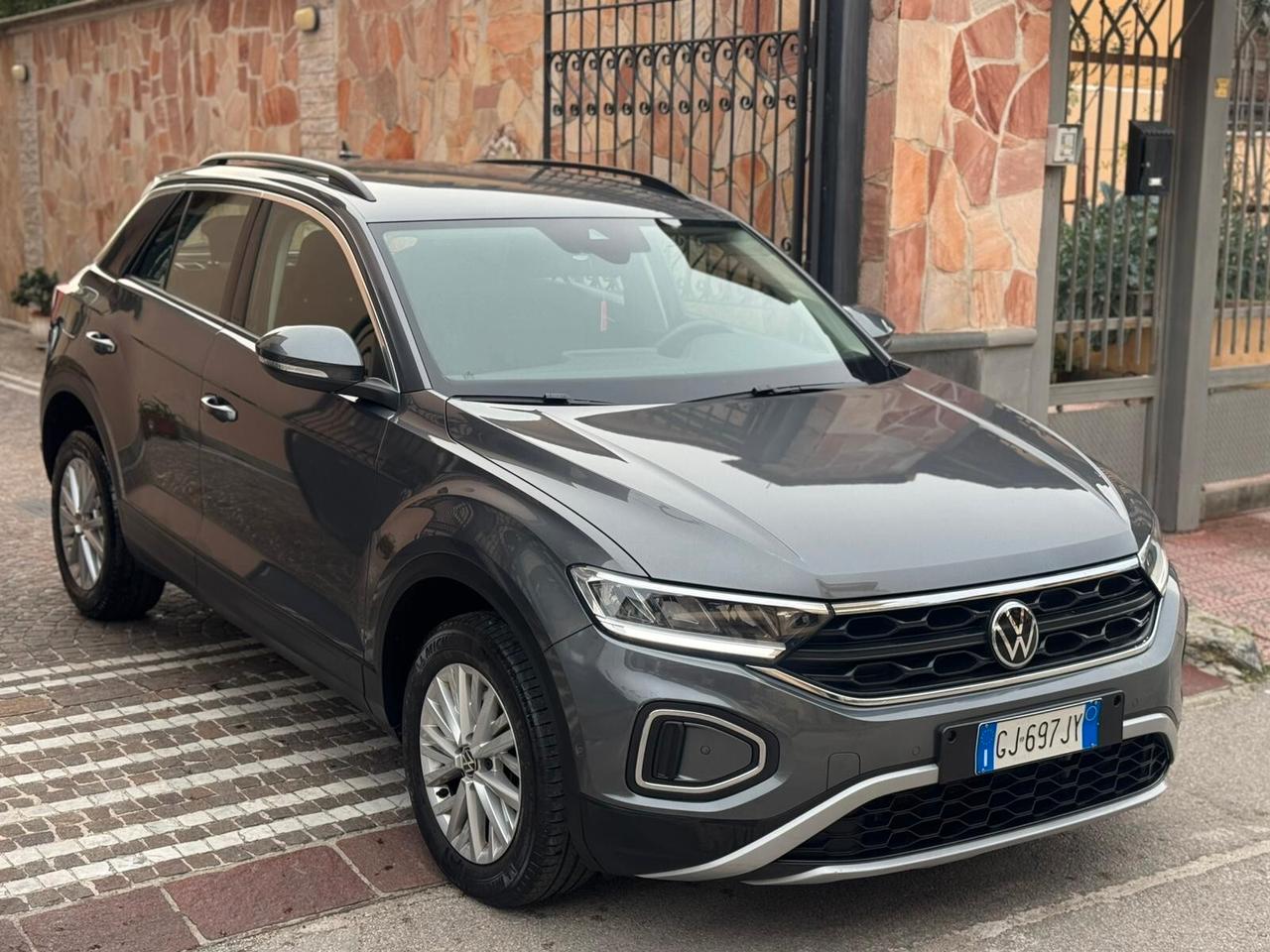 Volkswagen T-Roc 2.0 TDI SCR 150 CV DSG R-Line