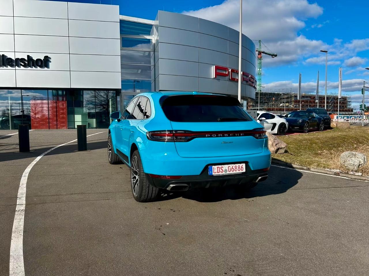 Porsche Macan 2.0 LED, sistema di navigazione, telecamera
