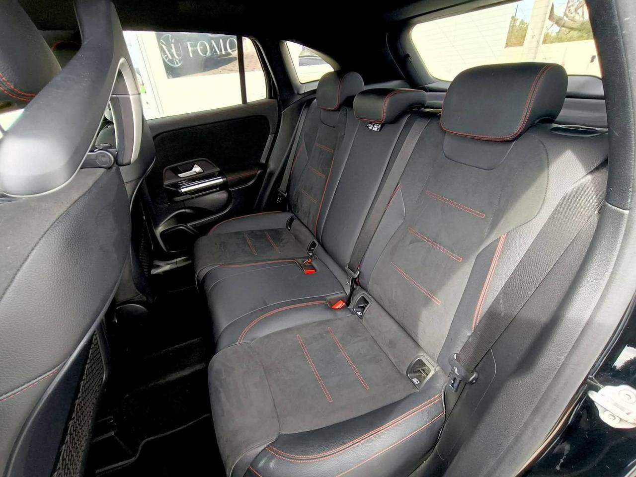 Mercedes-benz GLA 200 d Automatic 4Matic Premium AMG Line - 2020