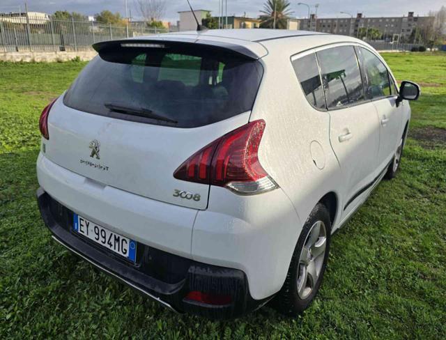 PEUGEOT 3008 Hybrid4