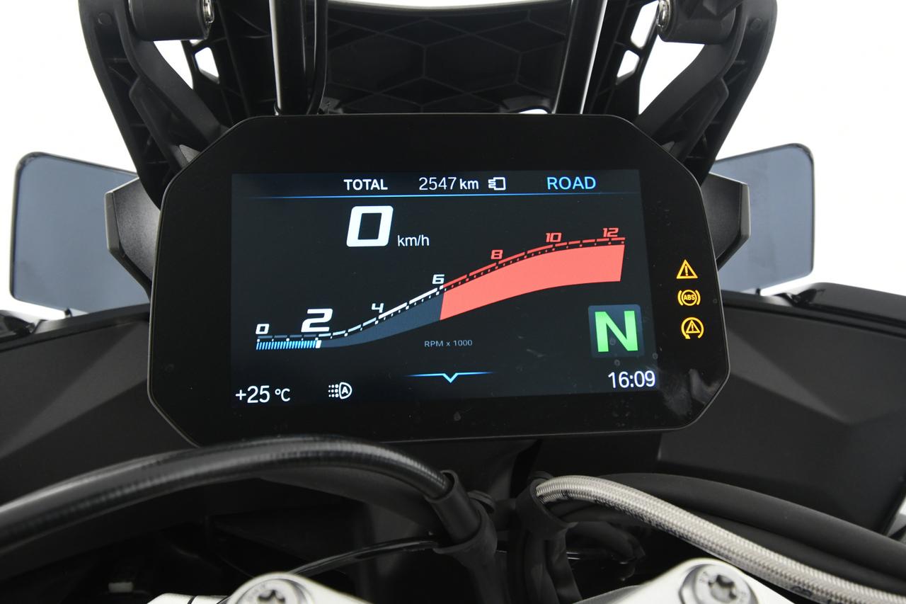 BMW S 1000 XR TRIPLE BLACK 2.500KM+C17"