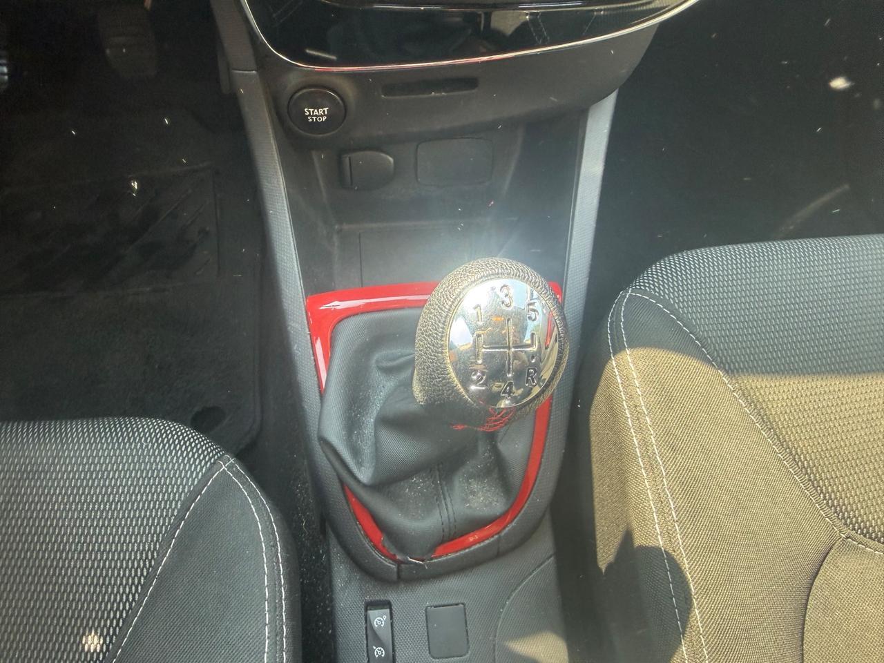 Renault Clio 1.5 dCi 8V 75CV 5 porte Wave