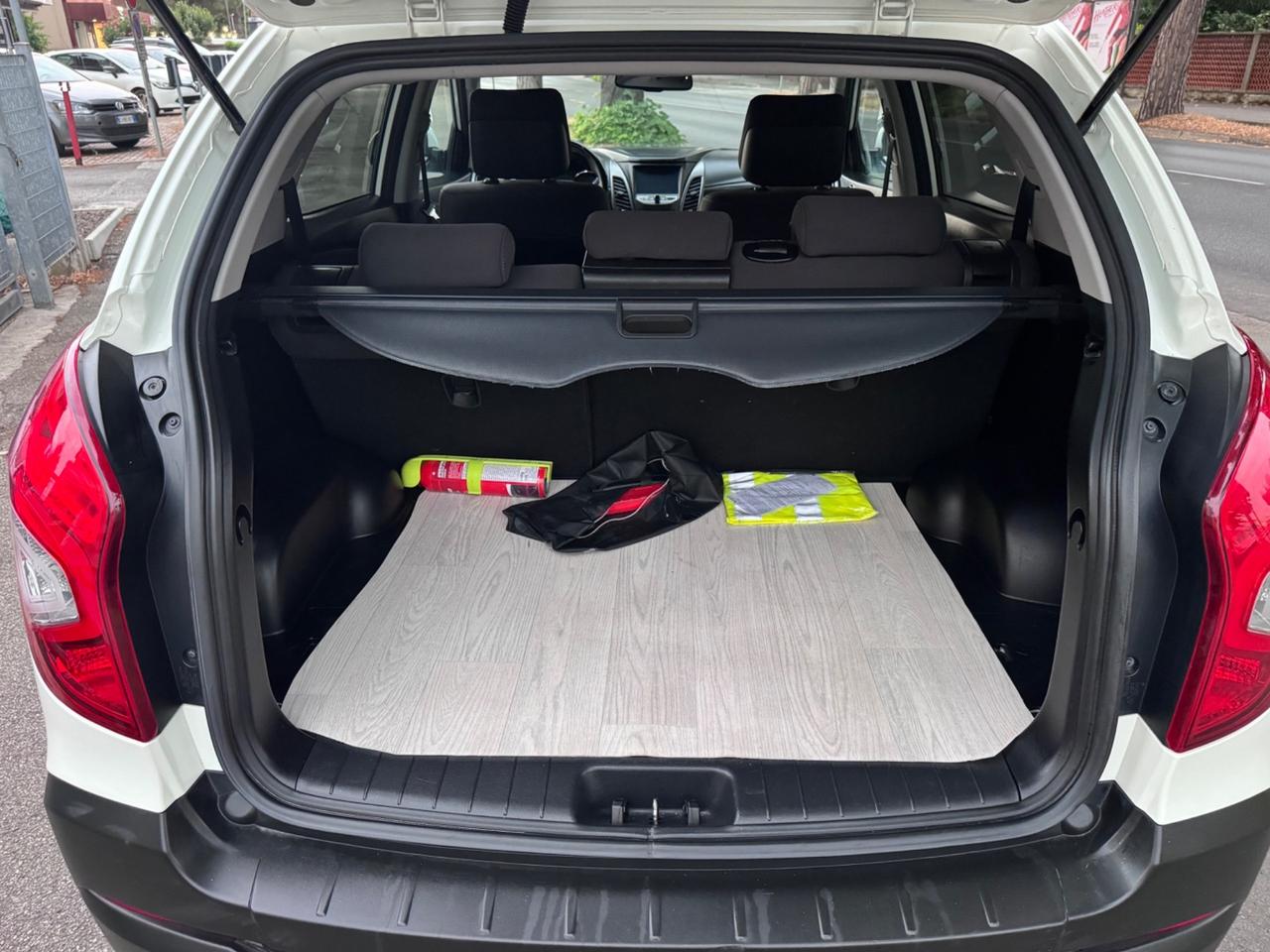 Ssangyong Korando 2.0 GPL 2WD garanzia 12 mesi