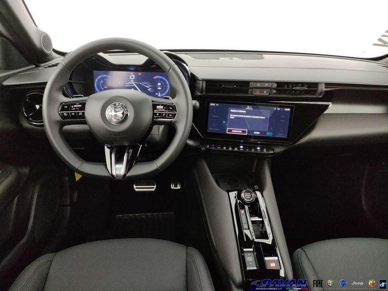 Alfa Romeo Junior Hybrid 145cv TECHNO Speciale