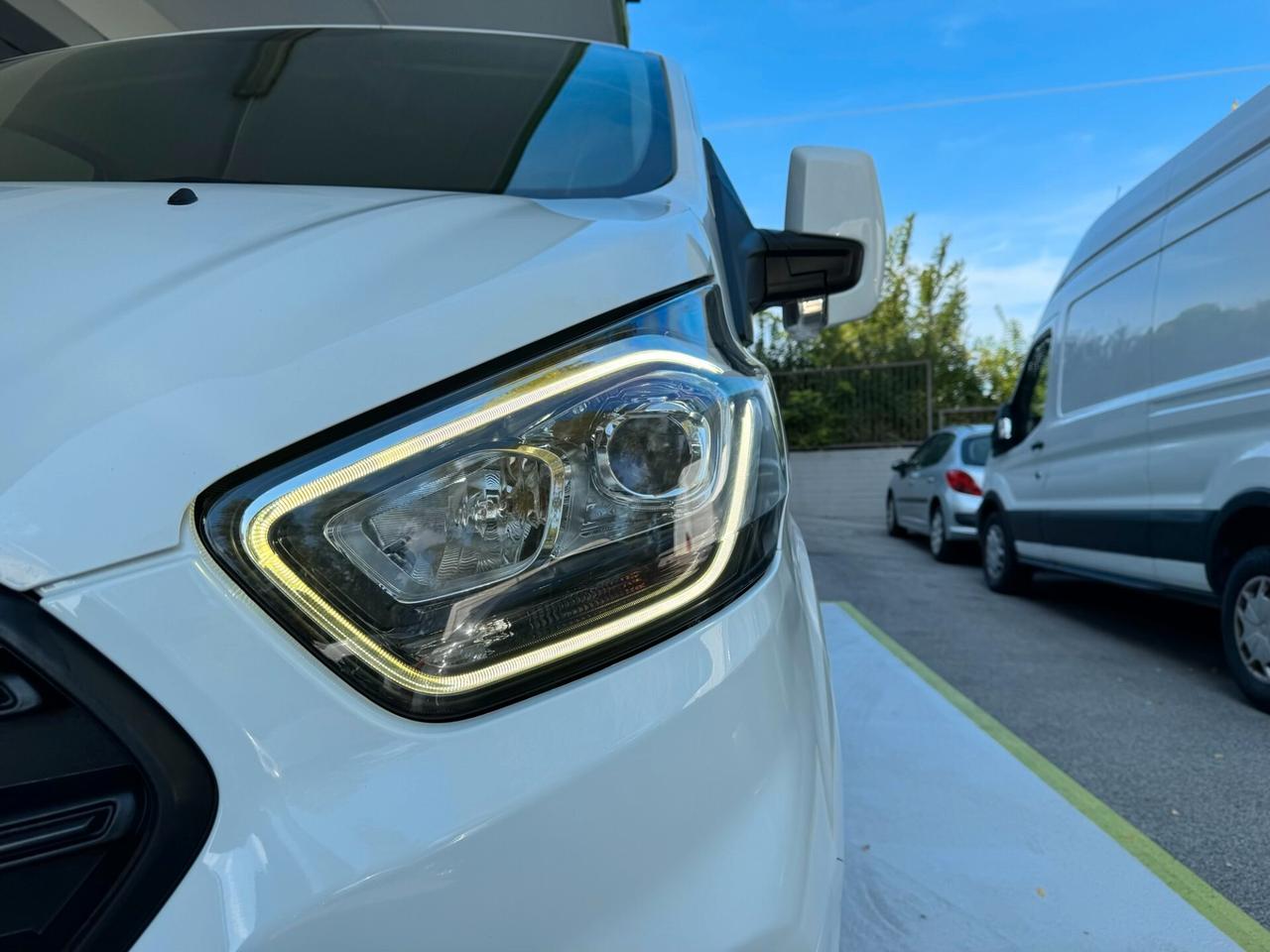 Ford Transit Custom 2.0 tdci 130CV TREND GARAN24ME