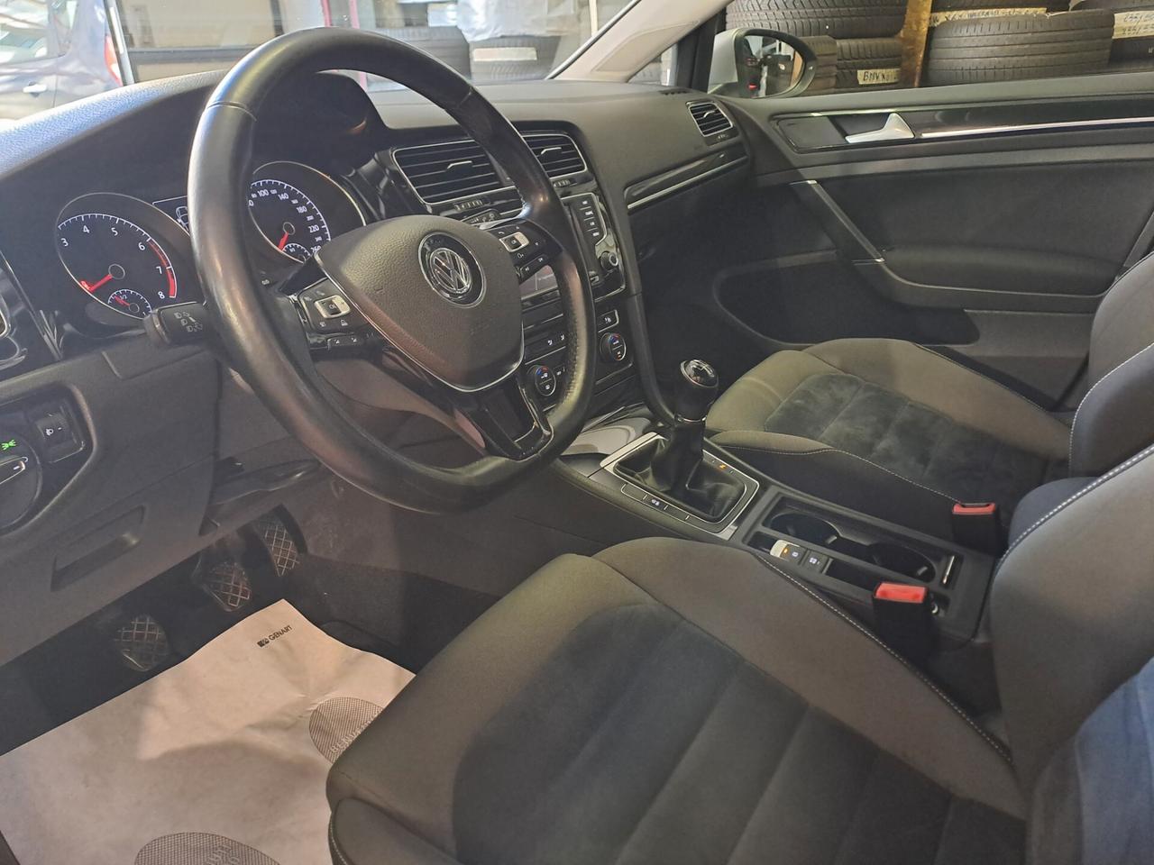VW GOLF 1.4 TGI METANO VARIANT *GANCIO TRAINO*