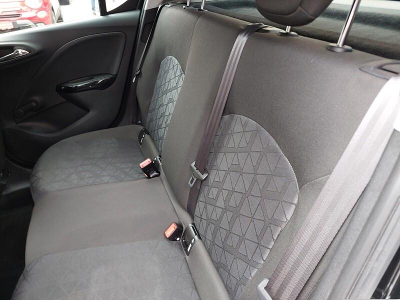 Opel Corsa 1.4 5 porte Black Edition