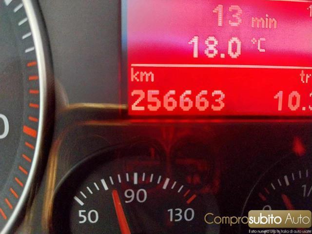 VOLKSWAGEN Touran 1.6 Trendline Bifuel G