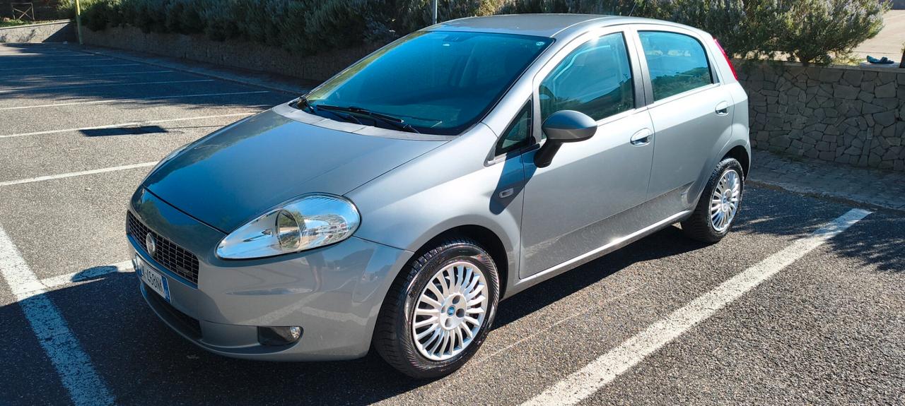 Fiat Grande Punto 1.4 Starjet 16V 5 porte Dynamic