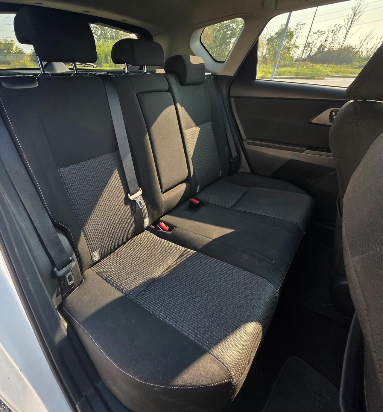 Toyota Auris 1.4 D-4D Lounge