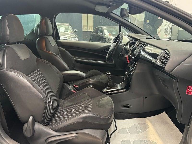 Citroën DS3 1.6 E-e-HDi 115 AIRDREAM ULTRA PRESTIGE