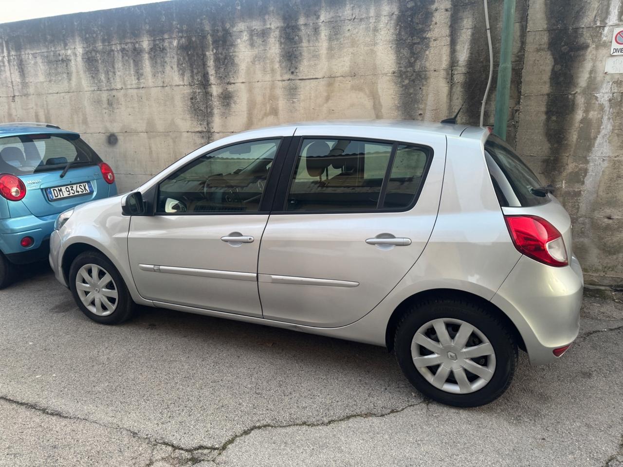 Renault Clio 1.2 16V 5 porte Live!