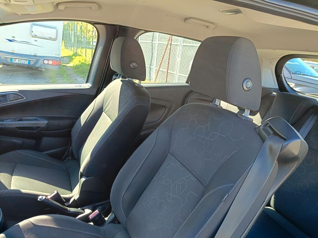 Ford B-Max 1.4 GPL