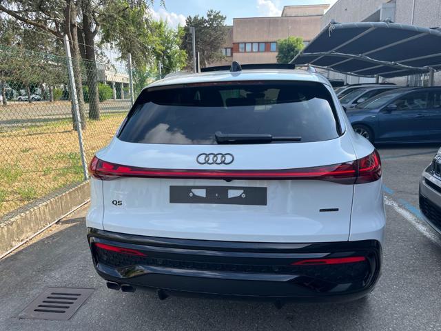 AUDI Q5 40 TDI 204 CV quattro S tronic S Line Identity Km0