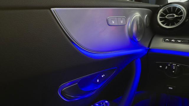 MERCEDES-BENZ E 220 d COUPE 4MATIC PREMIUM PLUS AMG TAGLIANDI MB UNIP