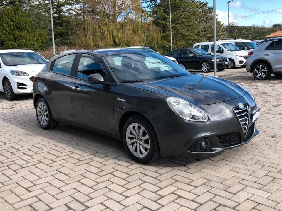 Alfa Romeo Giulietta 1.6 JTDm 105 CV Distinctive 2011