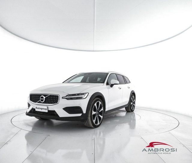 VOLVO V60 Cross Country D4 AWD Geartronic Business Plus