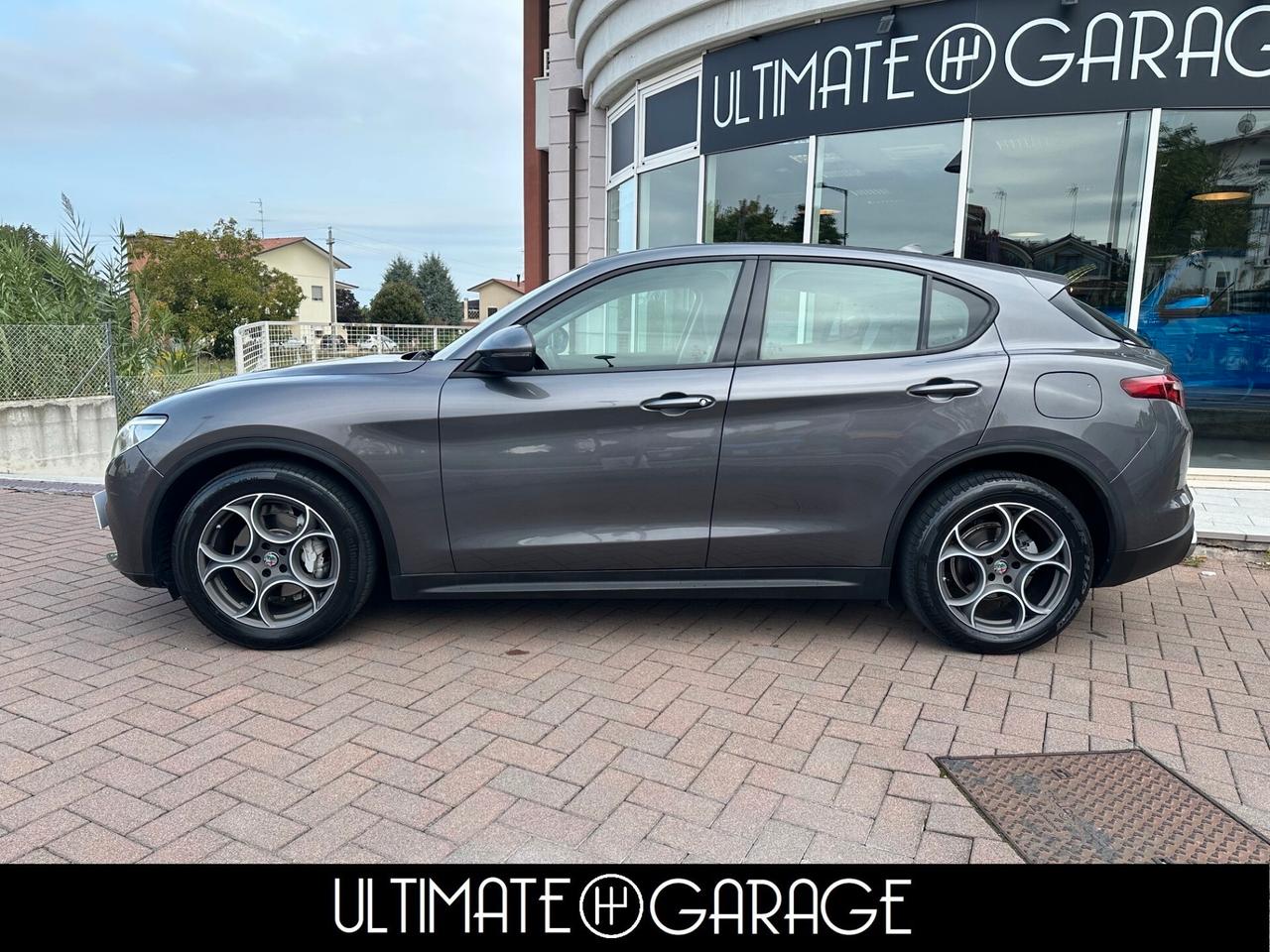 Alfa Romeo Stelvio 2.2 Turbodiesel 180 CV AT8 RWD Super *ADAS
