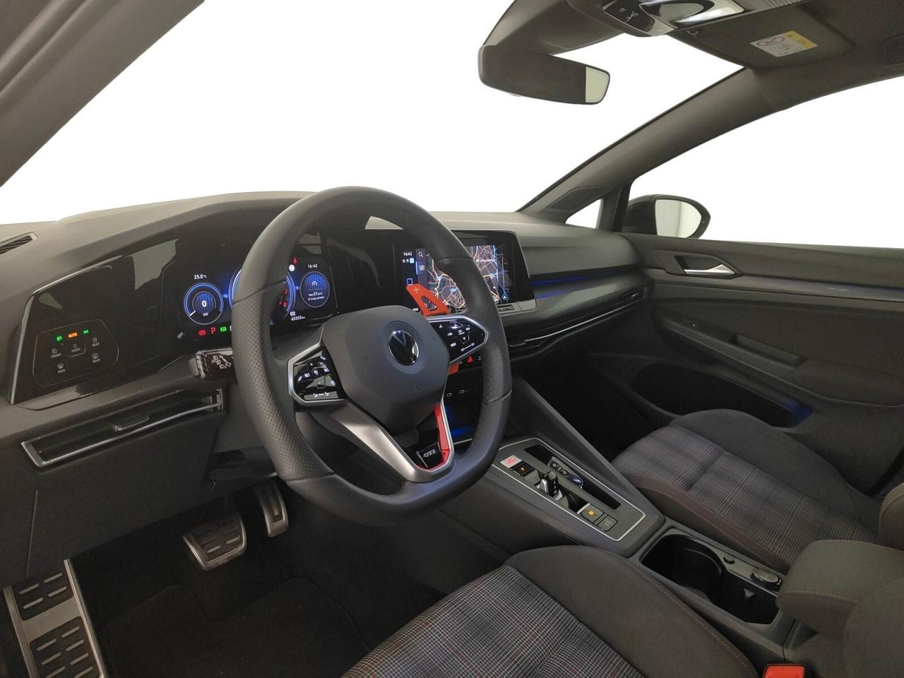 Volkswagen Golf GTI 2.0 TSI DSG