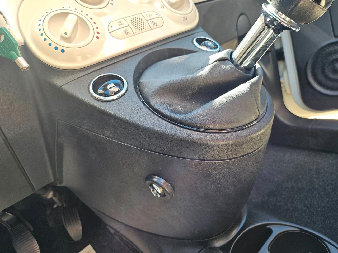 Fiat 500 C 1.0 Hybrid Dolcevita 06/2022