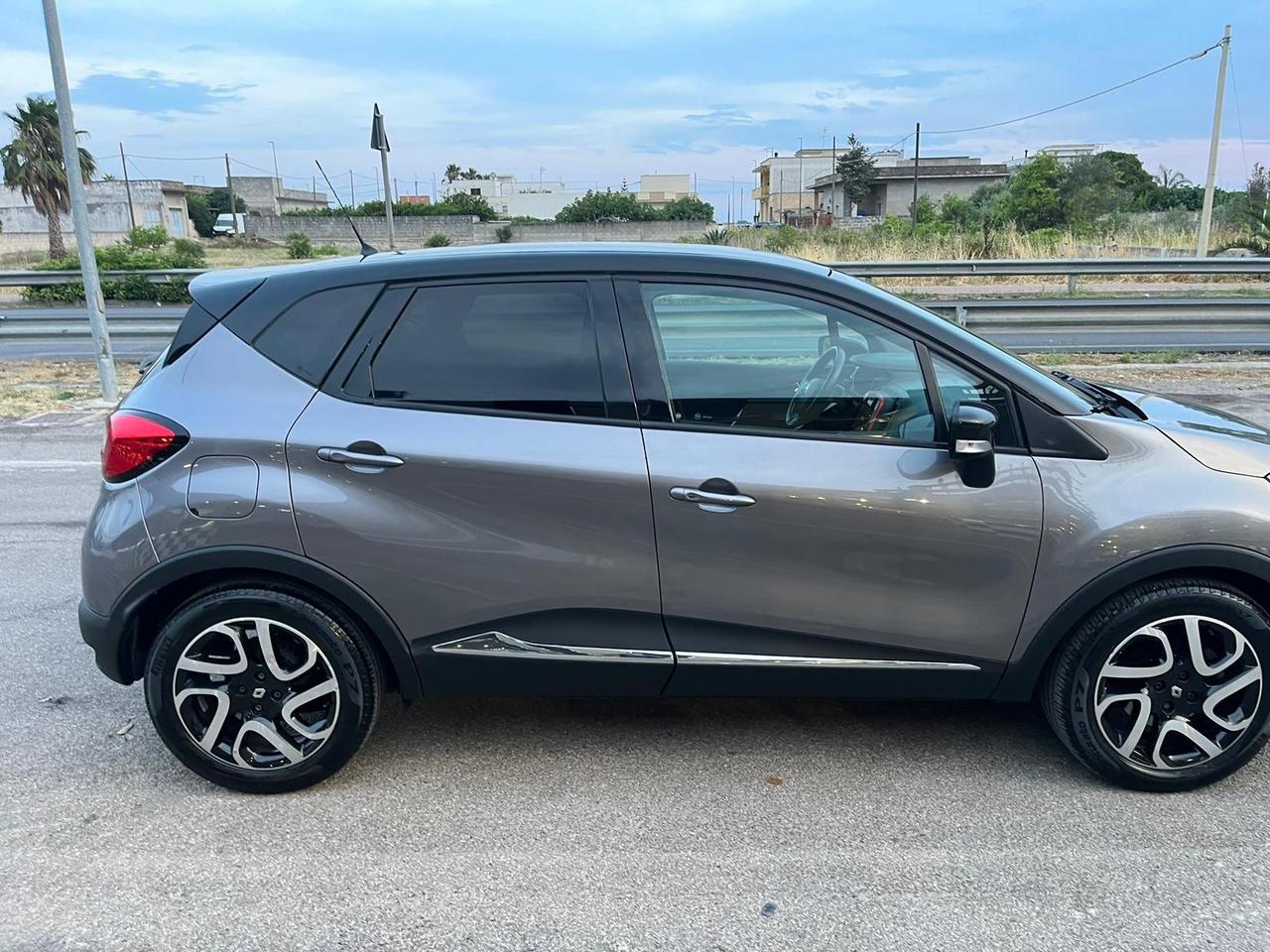 Renault Captur 1.5 dCi Project Runway Unipro 2015