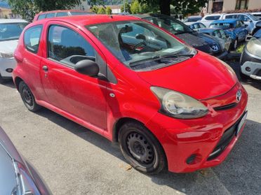 Toyota Aygo 1.0 12V VVT-i 3 porte Active Connect
