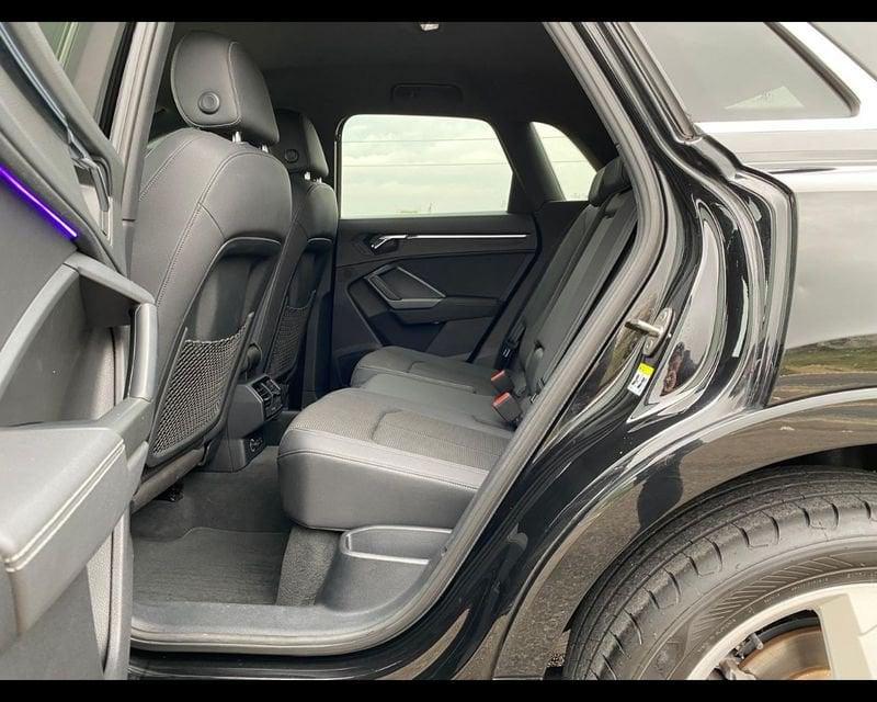 Audi Q3 II 2018 35 2.0 tdi S line edition s-tronic