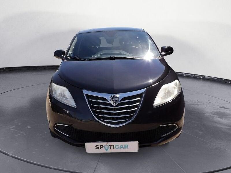 Lancia Ypsilon 1.2 69 cv Silver