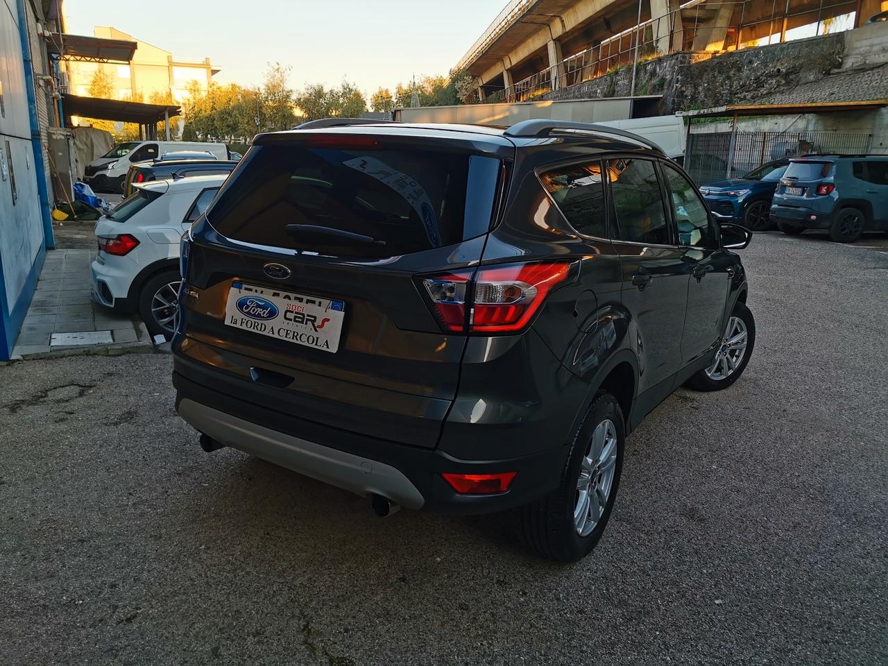 Ford Kuga 1.5 TDCI 120cv S&S 2WD Business