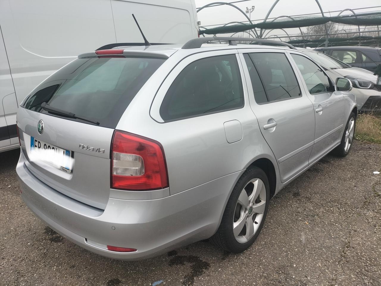 Skoda Octavia 2.0 TDI CAMBIO AUTOMATICO
