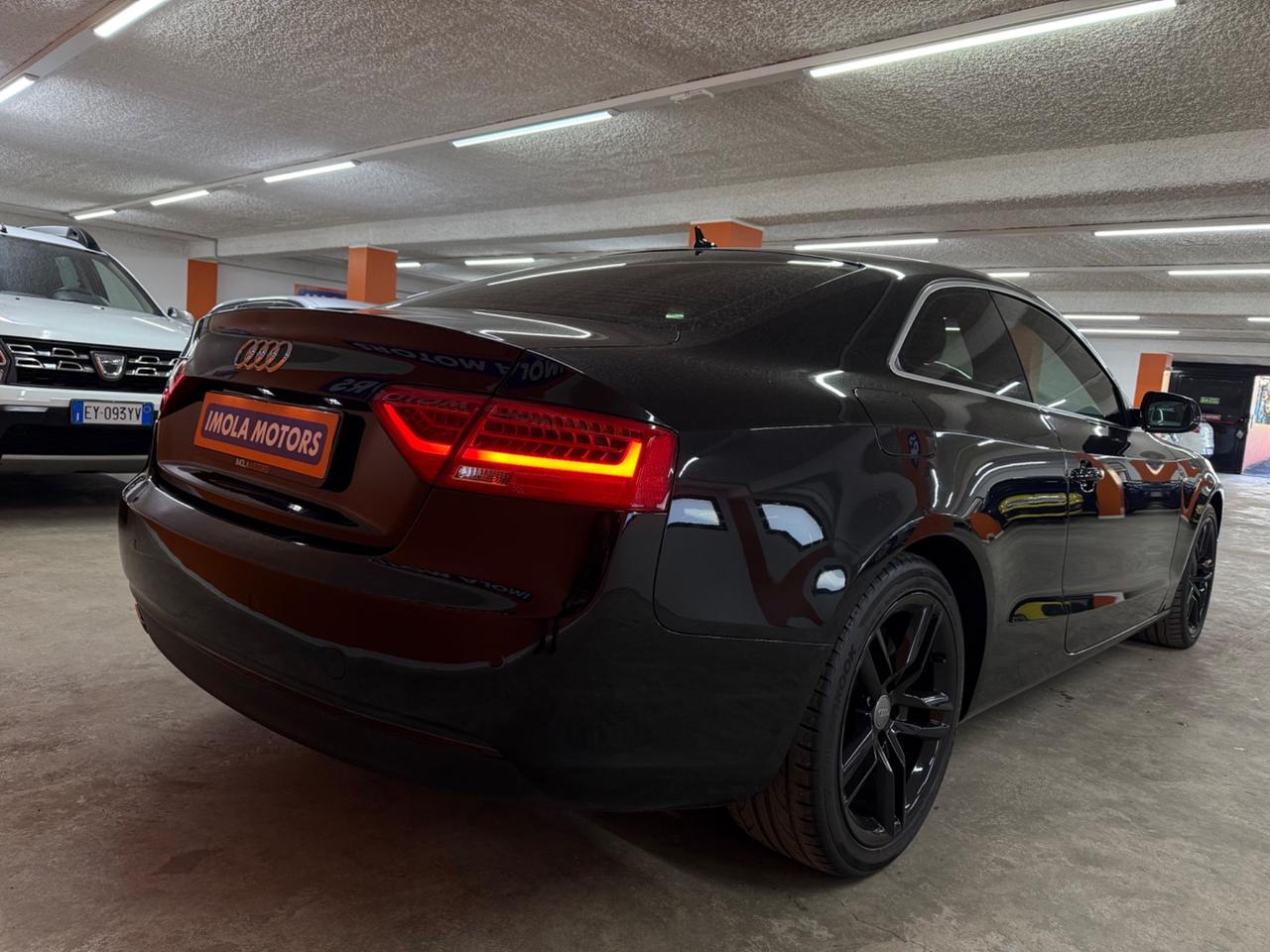 Audi A5 Coupé 2.0 TDI 177 CV S-line Total Black