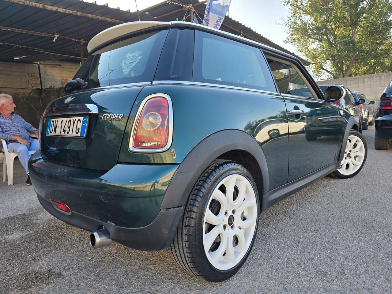 Mini COOPER 1.6 BENZ ACCESSORIATA 2009