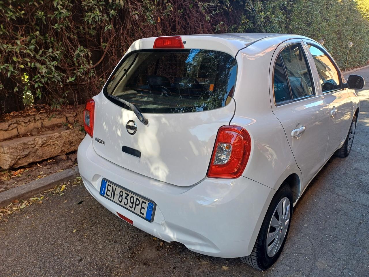 Nissan Micra 1.2 benzina