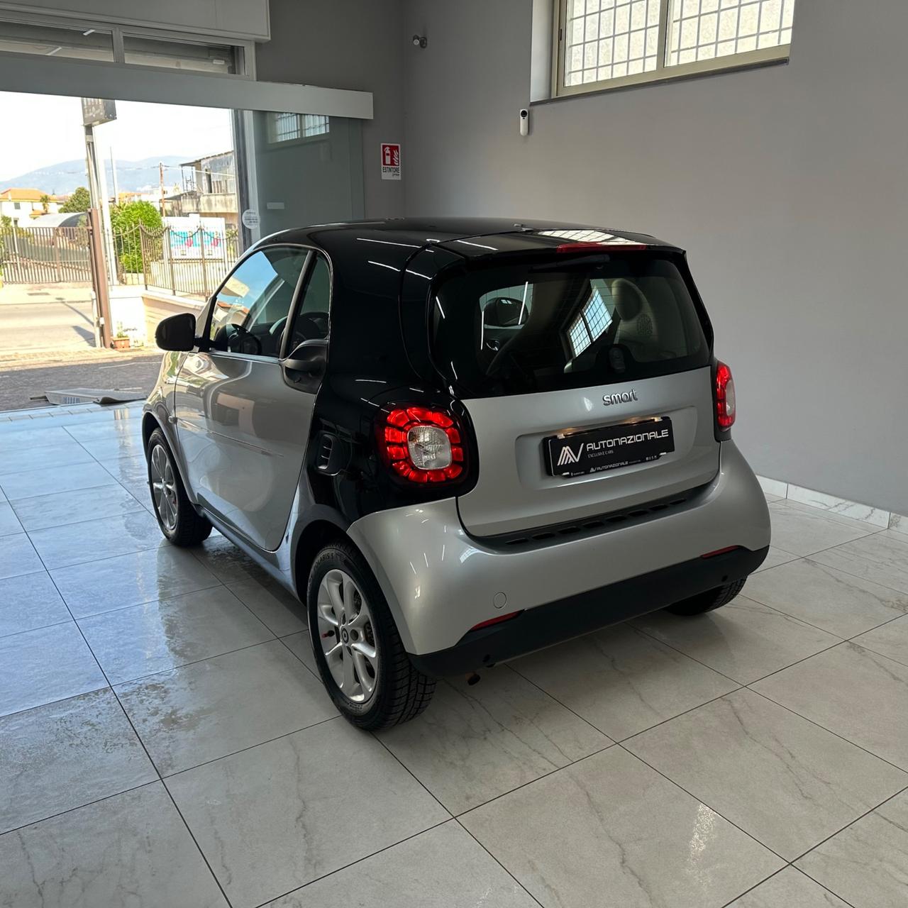 Smart ForTwo 1.0 twinamic Passion 71cv Automatica Bi-color