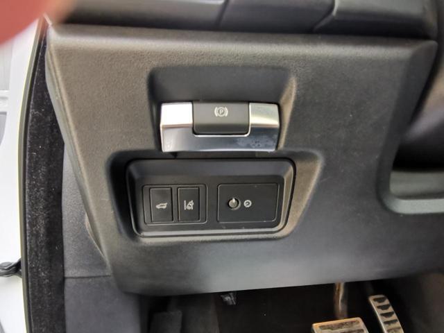 JAGUAR E-Pace 2.0D 150 CV AWD aut. R-Dynamic S - TAGLIANDATA